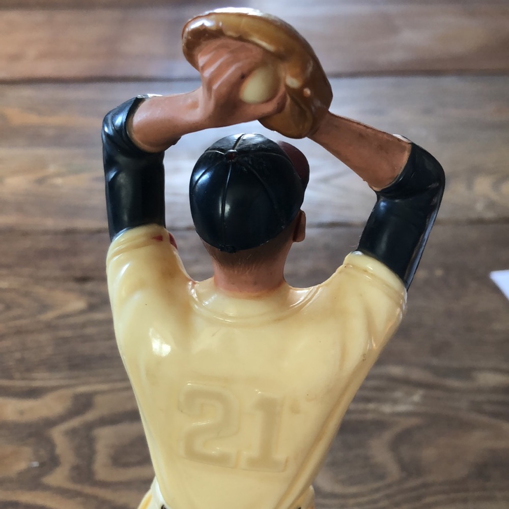 Warren Spahn Figure - Picture 5 of 6